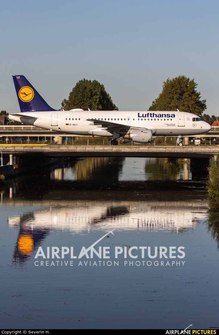 Lufthansa D-AILC aircraft at Amsterdam - Schiphol