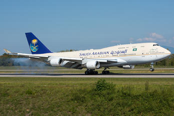 HZ-HM1 - Saudi Arabia - Government Boeing 747-400