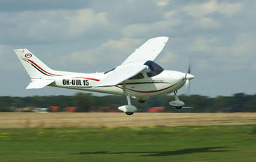 - - Private Aeropilot SRO Legend 540