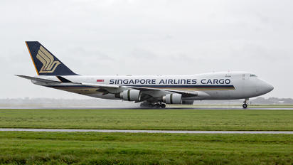 9V-SFM - Singapore Airlines Cargo Boeing 747-400F, ERF