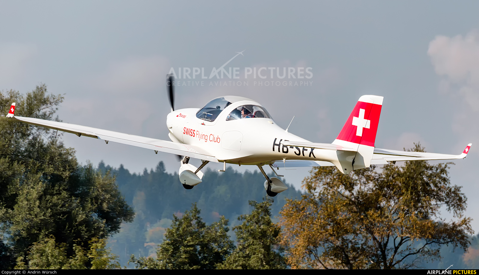 SWISS Flying Club HB-SFX aircraft at Hausen am Albis