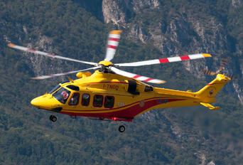 I-TNDD - Italy - Vigili del Fuoco Agusta Westland AW139