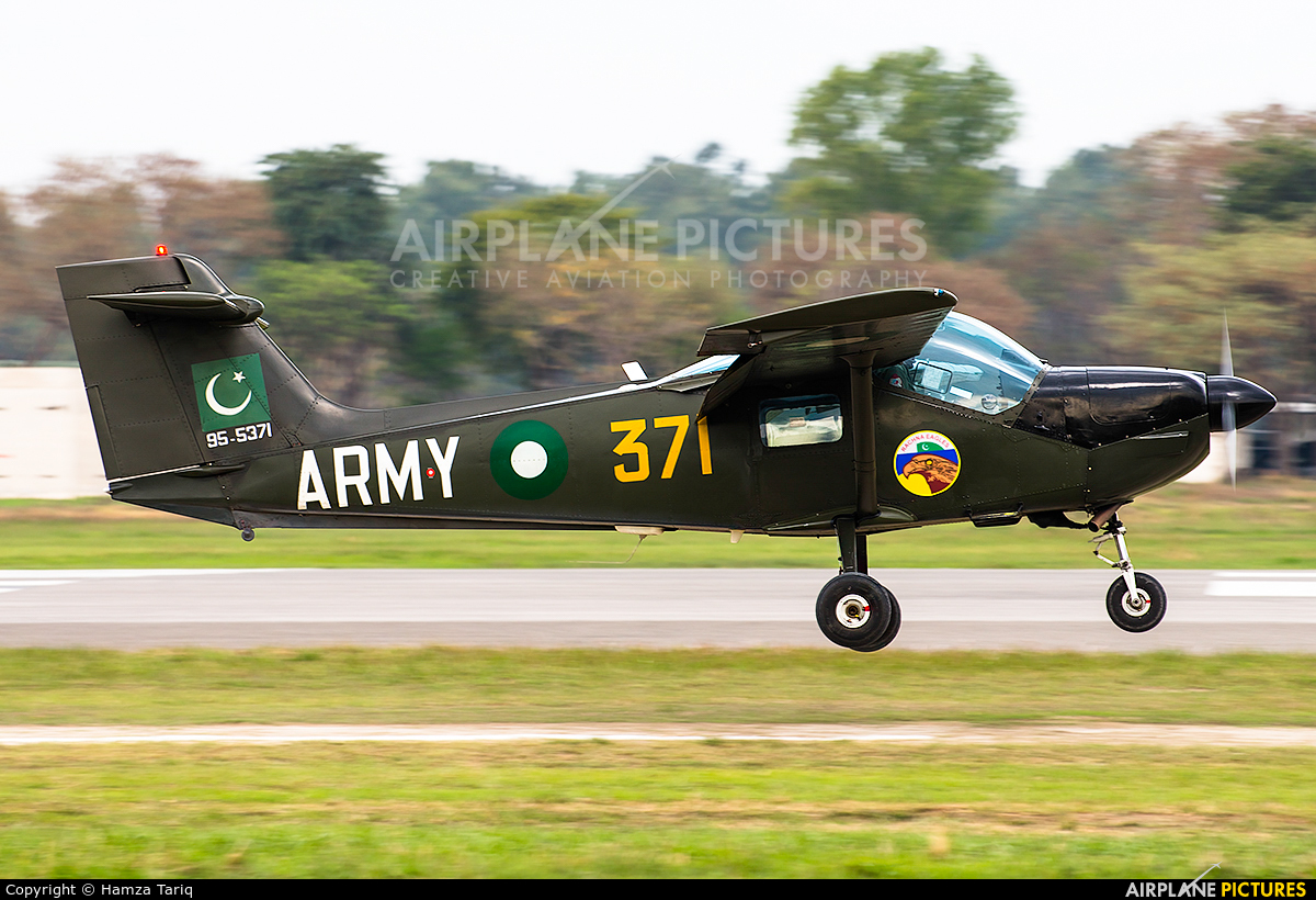 Pakistan - Army 95-5371 aircraft at Undisclosed location