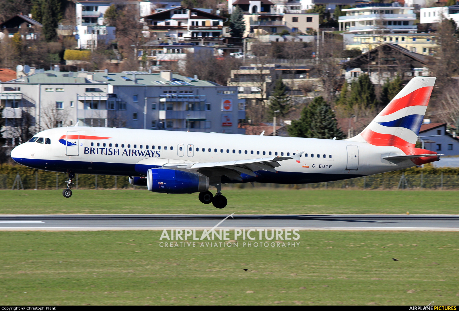 British Airways G-EUYE aircraft at Innsbruck