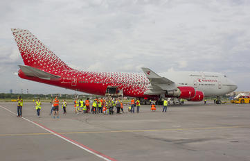 EI-XLG - Rossiya Boeing 747-400