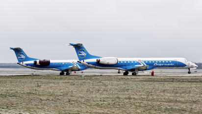 UR-DNV - Dniproavia Embraer ERJ-145