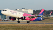 HA-LXK - Wizz Air Airbus A321 aircraft