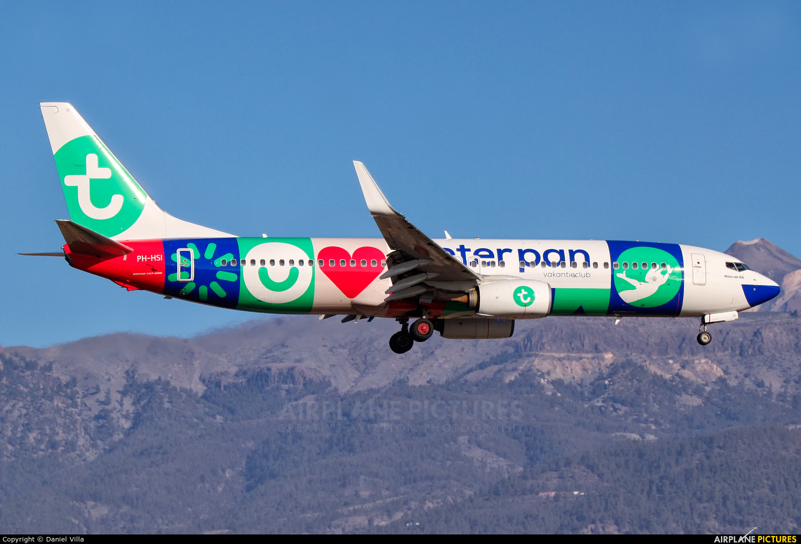 Transavia PH-HSI aircraft at Tenerife Sur - Reina Sofia