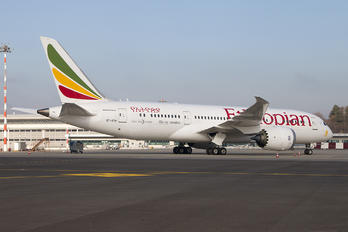 ET-ATH - Ethiopian Airlines Boeing 787-8 Dreamliner