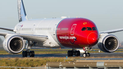 G-CKNY - Norwegian Air UK Boeing 787-9 Dreamliner