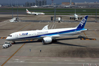 JA837A - ANA - All Nippon Airways Boeing 787-9 Dreamliner