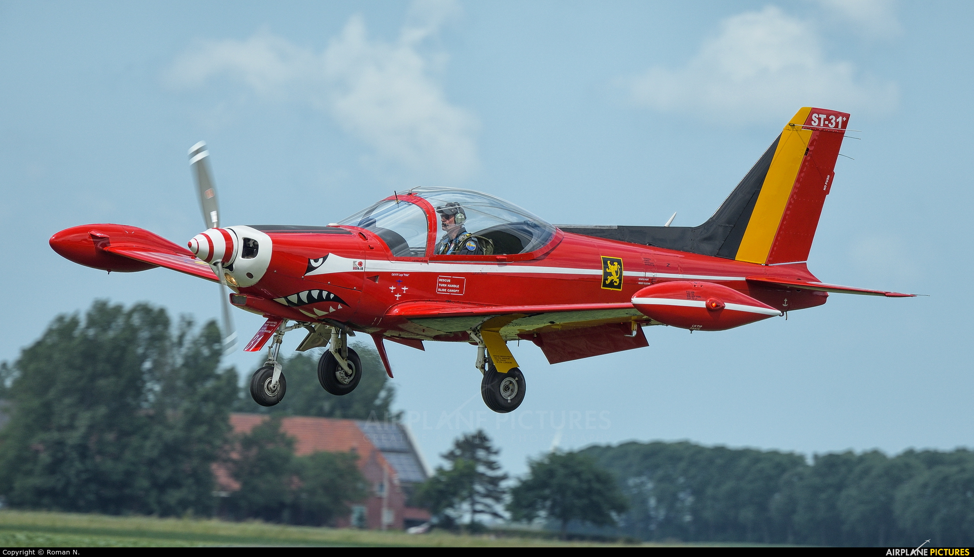 Belgium - Air Force "Les Diables Rouges" ST-31 aircraft at Oostwold