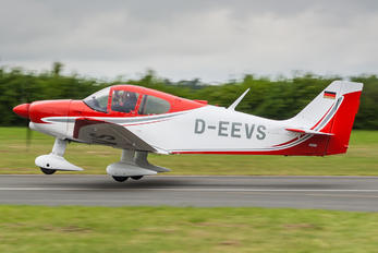 D-EEVS - Private Robin DR.315