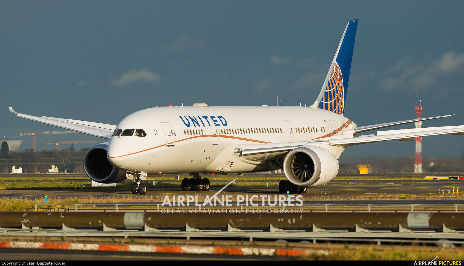 United Airlines N30913 aircraft at Paris - Charles de Gaulle