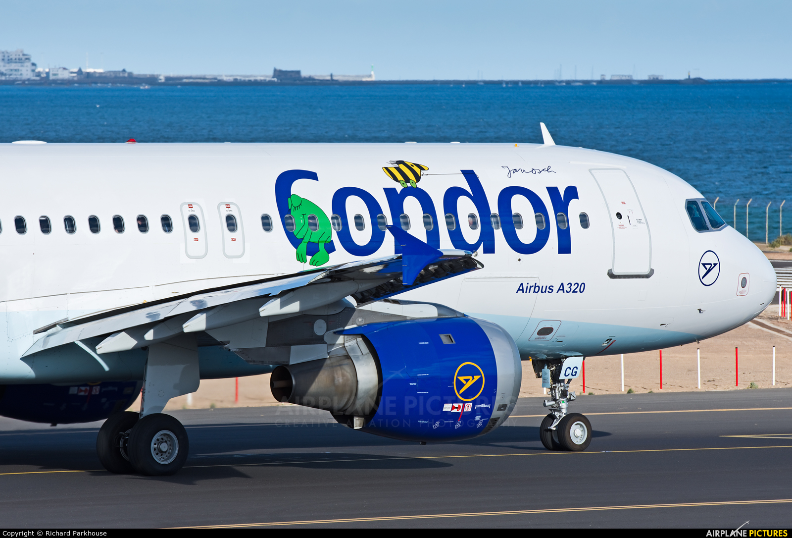 Condor D-AICG aircraft at Lanzarote - Arrecife