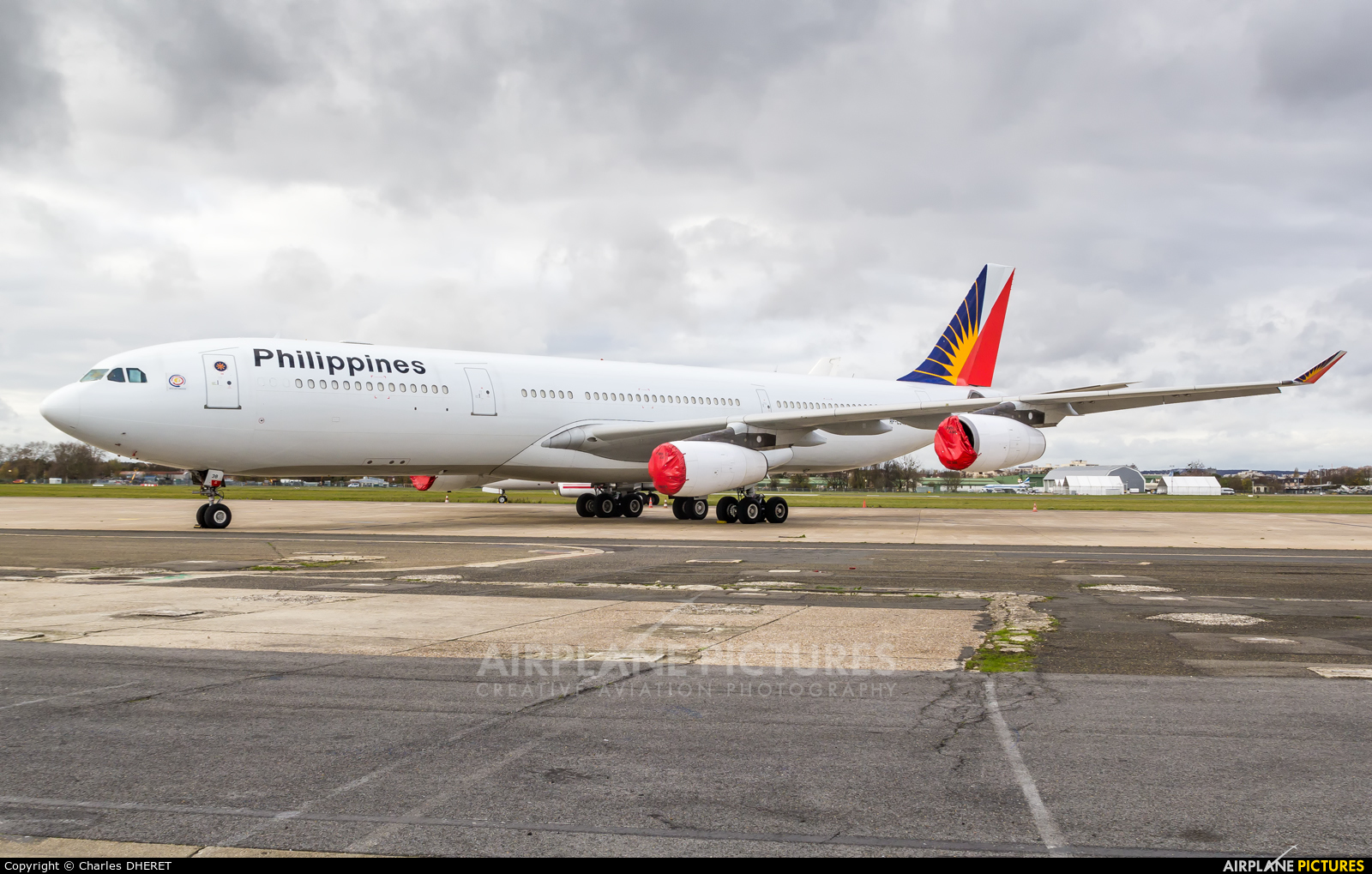 Philippines Airlines RP-C3438 aircraft at Paris - Le Bourget