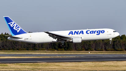 JA8286 - ANA Cargo Boeing 767-300F