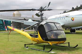FAC220 - Colombia - Air Force Hiller Hiller UH-12D 
