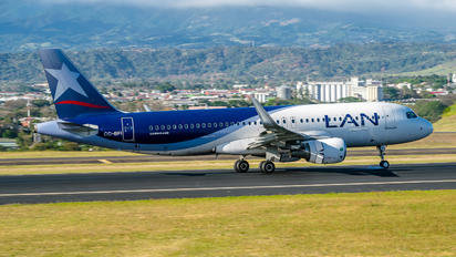 CC-BFI - LAN Airlines Airbus A320