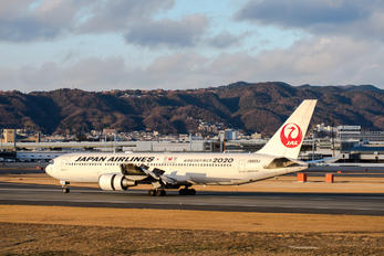 JA603J - JAL - Japan Airlines Boeing 767-300ER