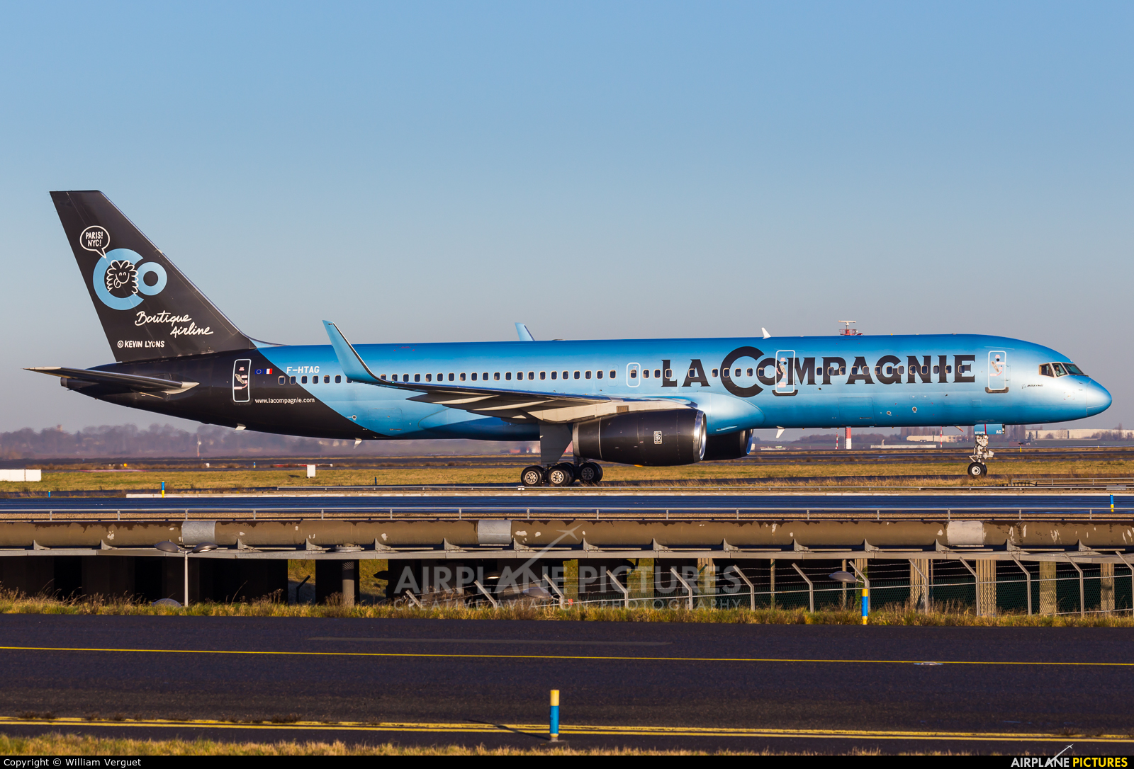 La Compagnie F-HTAG aircraft at Paris - Charles de Gaulle