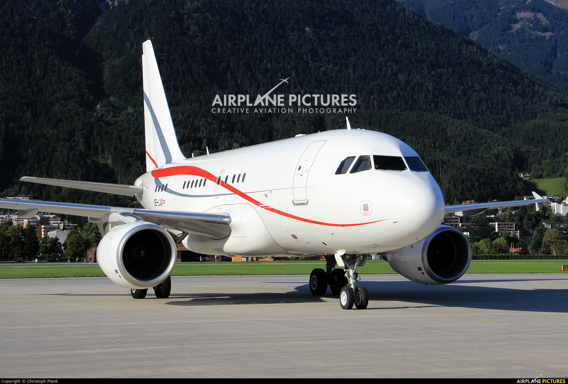 Tyrolean Jet Service OE-LUX aircraft at Innsbruck