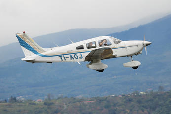 TI-AOJ - Private Piper PA-28 Dakota / Turbo Dakota