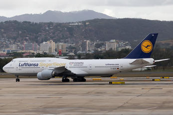 D-ABYK - Lufthansa Boeing 747-8