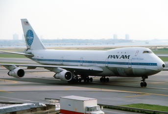 N737PA - Pan Am Boeing 747-100