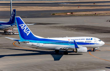JA04AN - ANA - All Nippon Airways Boeing 737-700