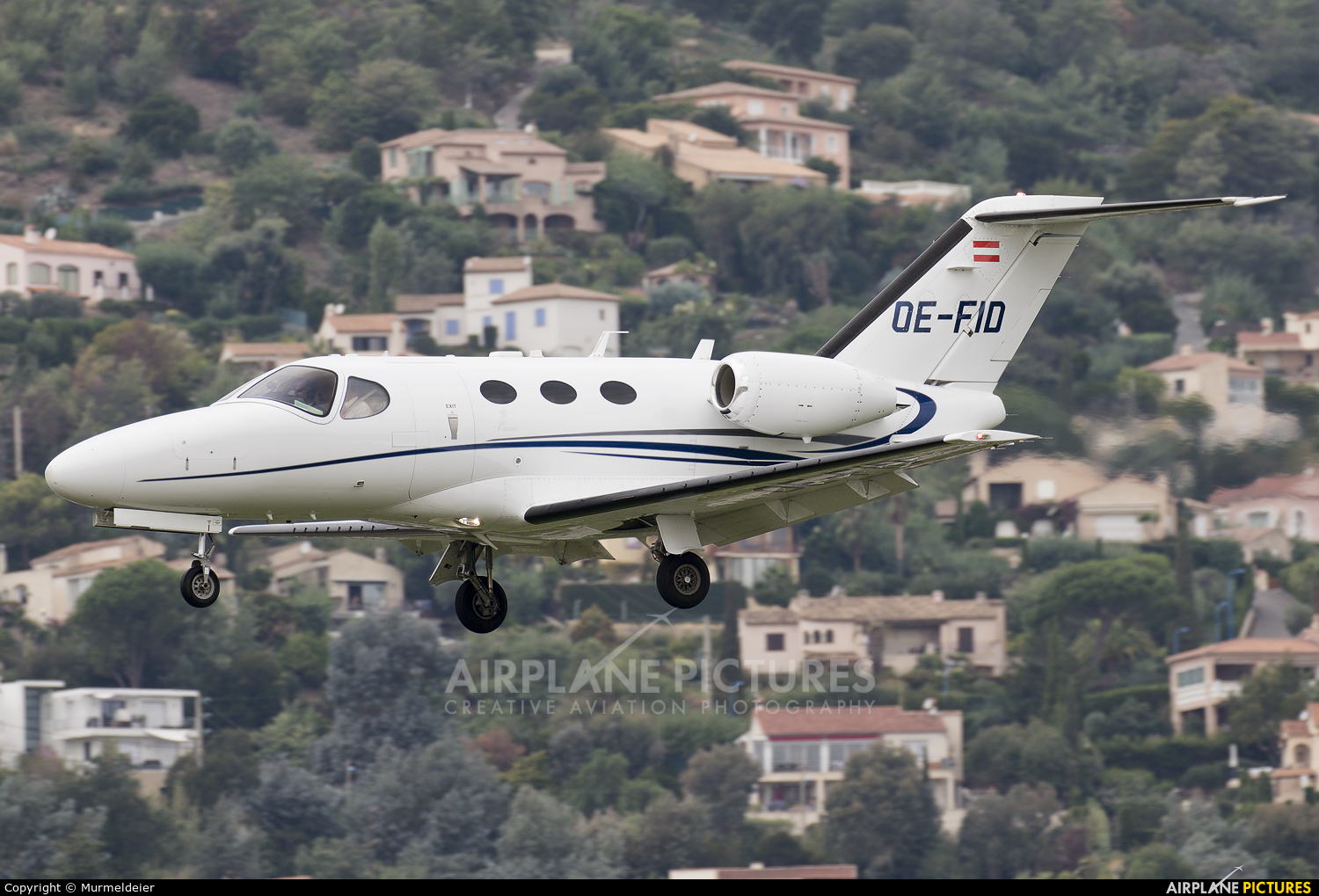Private OE-FID aircraft at Cannes - Mandelieu