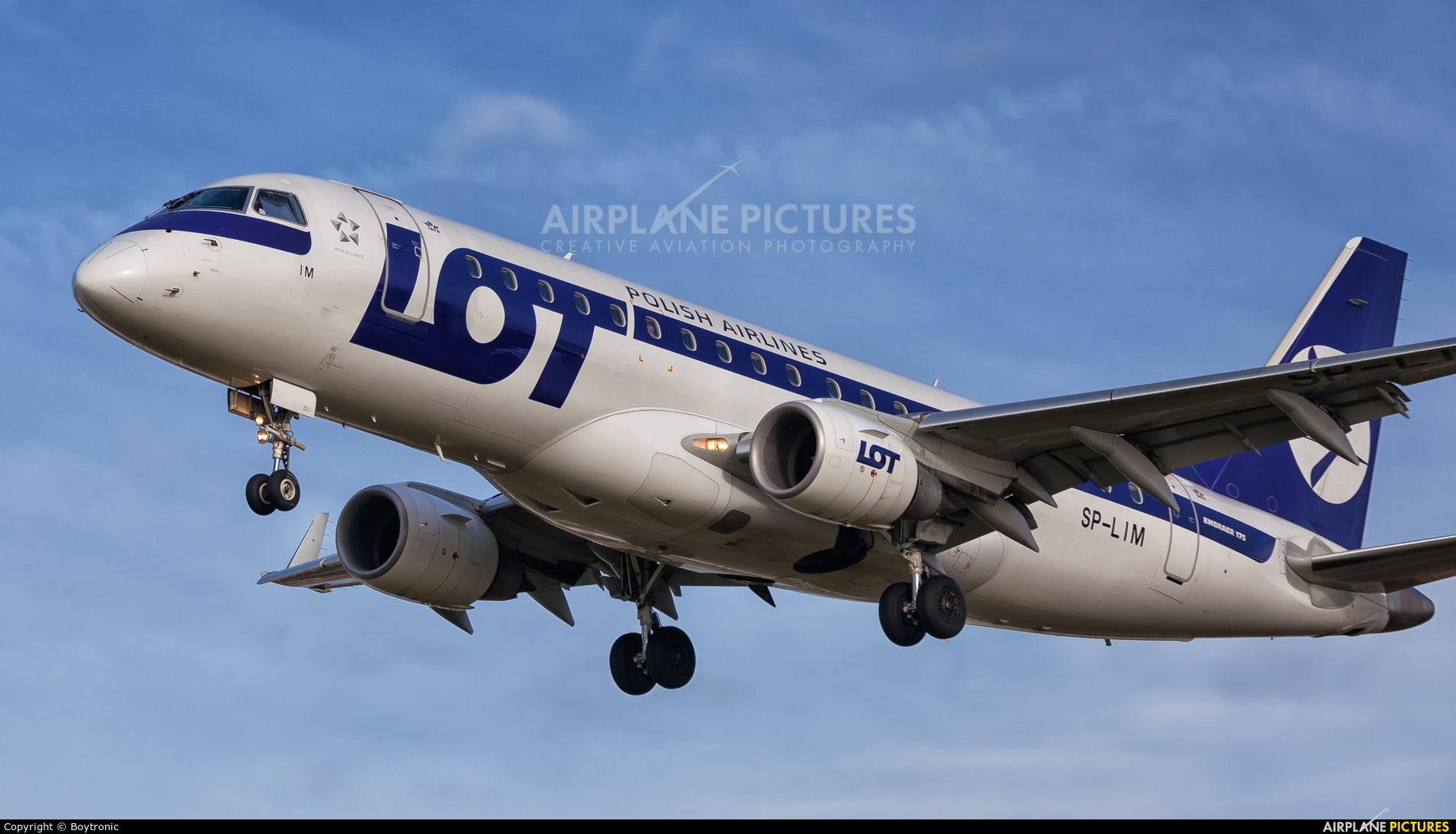 LOT - Polish Airlines SP-LIM aircraft at Zagreb