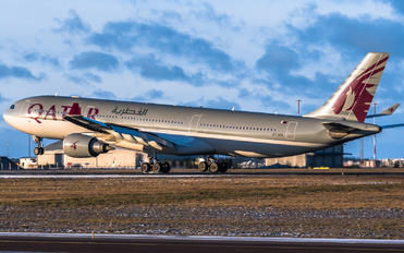 A7-AEN - Qatar Airways Airbus A330-300