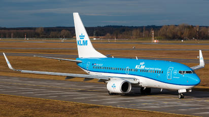 PH-BGP - KLM Boeing 737-700