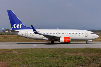 SE-RJR - SAS - Scandinavian Airlines Boeing 737-700