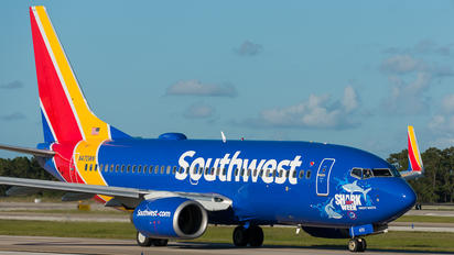N470WN - Southwest Airlines Boeing 737-700