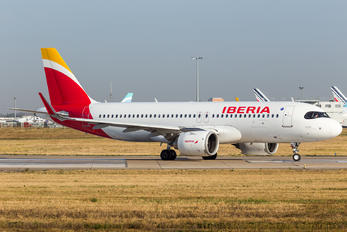 EC-MXY - Iberia Airbus A320 NEO
