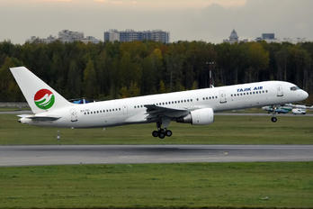 EY-751 - Tajik Air Boeing 757-200
