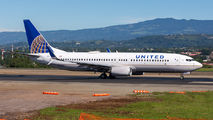 United Airlines N78509 image