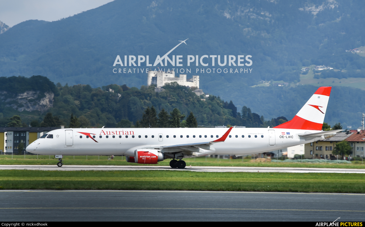 Austrian Airlines/Arrows/Tyrolean OE-LWC aircraft at Salzburg
