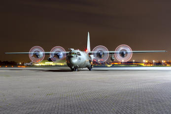 XV295 - Royal Air Force Lockheed Hercules C.1P