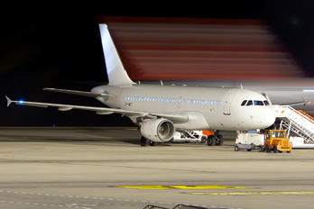 LY-VET - Avion Express Airbus A319