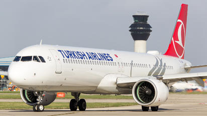 TC-LSA - Turkish Airlines Airbus A321 NEO