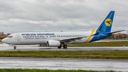 UR-PSS - Ukraine International Airlines Boeing 737-8AS