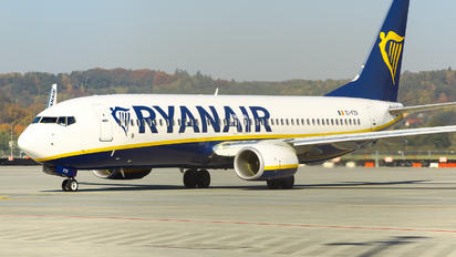 EI-FZV - Ryanair Boeing 737-800