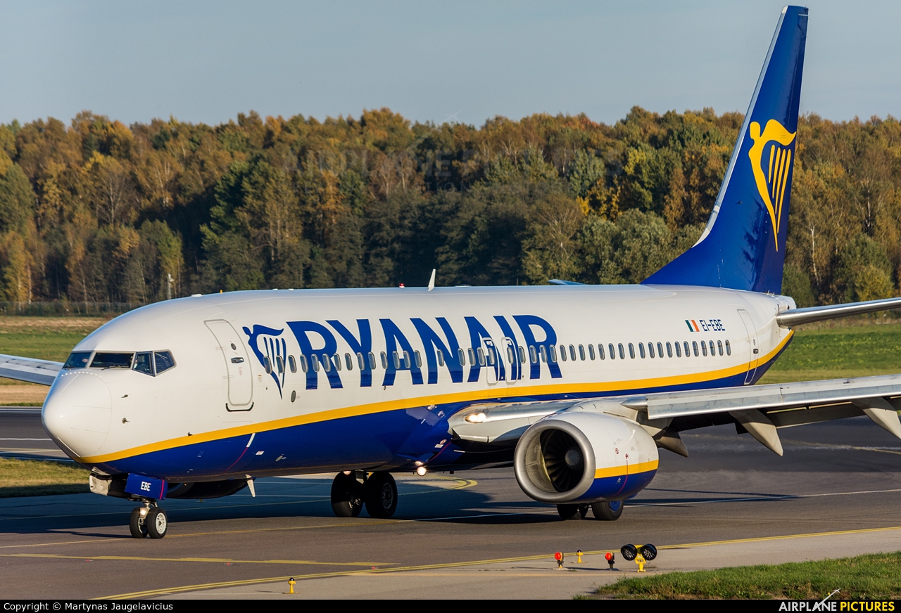 Ryanair EI-EBE aircraft at Vilnius Intl