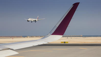 A7-AHS - Qatar Airways Airbus A320