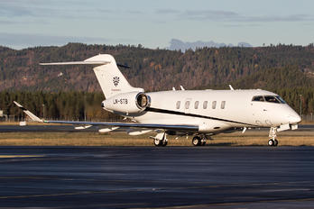 LN-STB - Sundt Air Bombardier BD-100 Challenger 350 series