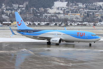 G-FDZF - TUI Airways Boeing 737-800