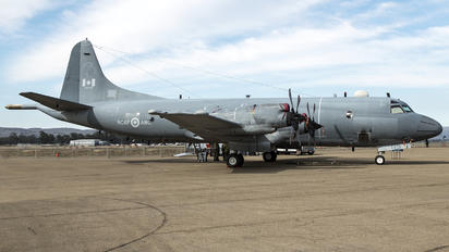 140114 - Canada - Air Force Lockheed CP-140 Aurora